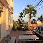 Minh Hung Hotel