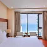 Grand Sea Hotel