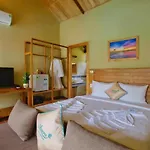 Azura Resort