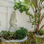 Villa Hoang Duc Ho Boi Vo Thi Sau Trung Tam Bai Sau Xanh