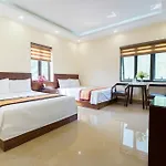 Aroma Cat Ba Sea View Hotel