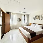 Maple Suite Hotel & Apartment