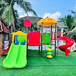 Orange Resort
