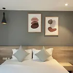 La Sera Suites Nha Trang