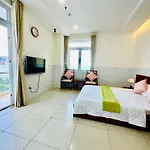 Hon Chong Hotel