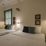 Zen Apartment Near West Lake 700M