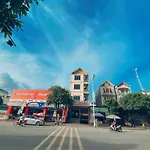Nha Nghi Famy