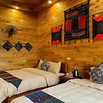 Khen Mong Nature Hotel