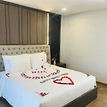 Le Anh Hotel