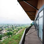 Dragonfly Hotel Nghia Lo - Free Sauna & Onsen