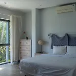 Homeday Retreats