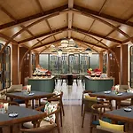 Voco Quang Binh Resort By Ihg