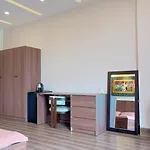 Reverie Home