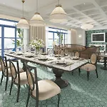 Wyndham Garden Sonasea Van Don