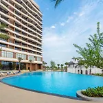 Wyndham Garden Sonasea Van Don