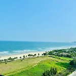 Luxurious Ocean View Suites - My Khe Beach Front - Hinata Apartment