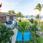 Villa 6 Bedrooms Luxury & Beachfront