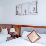K Hotel Sauna And Massage