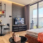 Homestay Ecopark Hung Yen By Qmp