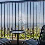 Homestay Ecopark Hung Yen By Qmp