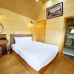 Rừng Lá Kim Resort