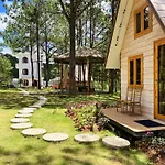Rừng Lá Kim Resort