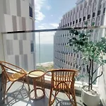 Vu Tran - Apec Mandala Apartments & Hotel Mui Ne