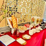 Hana Hotel Sonasea Night Market Phu Quoc