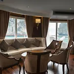 Paradise Elegance Cruise Halong