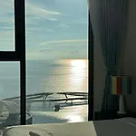 Fireworks & Ocean Bliss Free Gym, Pool & Beach
