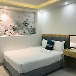 Salah Hotel