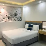 Salah Hotel