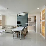 Luxury Houses