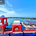 Hanz Lagoon Sunset Escape