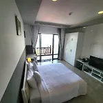 Sunny Shore Resort