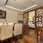 Delicate Hotel