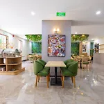 Sarah Hotel Halal Restaurant Phu Quoc