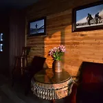 Fansipan Terrace Cafe And Homestay
