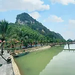 Chinh Thu Garden Retreat