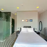 Ttr Skypool View Hotel