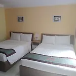 Simon Hotel