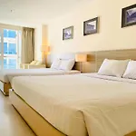 Nhi Phi Hotel