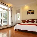 Omega Da Nang Beach Hotel