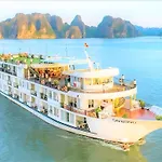 Verdure Lotus Grandeur Cruise
