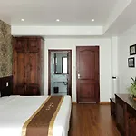 La Pense\'E Hotel - Dalat