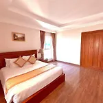 Nha Trang Palace Hotel