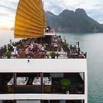 La Regina Legend Cruise