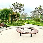 Delux Studio Near Keangnam In City Centre