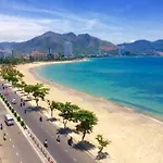 La Mer Hotel Nha Trang