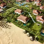 Robinson Nam Hoi An
